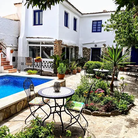 Guest house Casa Jazmin 3*