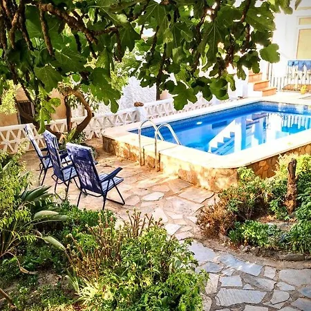 Casa Jazmin Pensión 3*